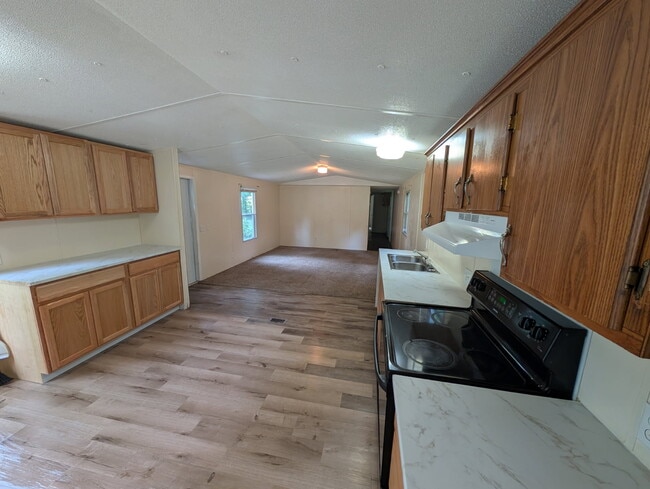 85 Ransdell Ln in Louisburg, NC - Foto de edificio - Building Photo