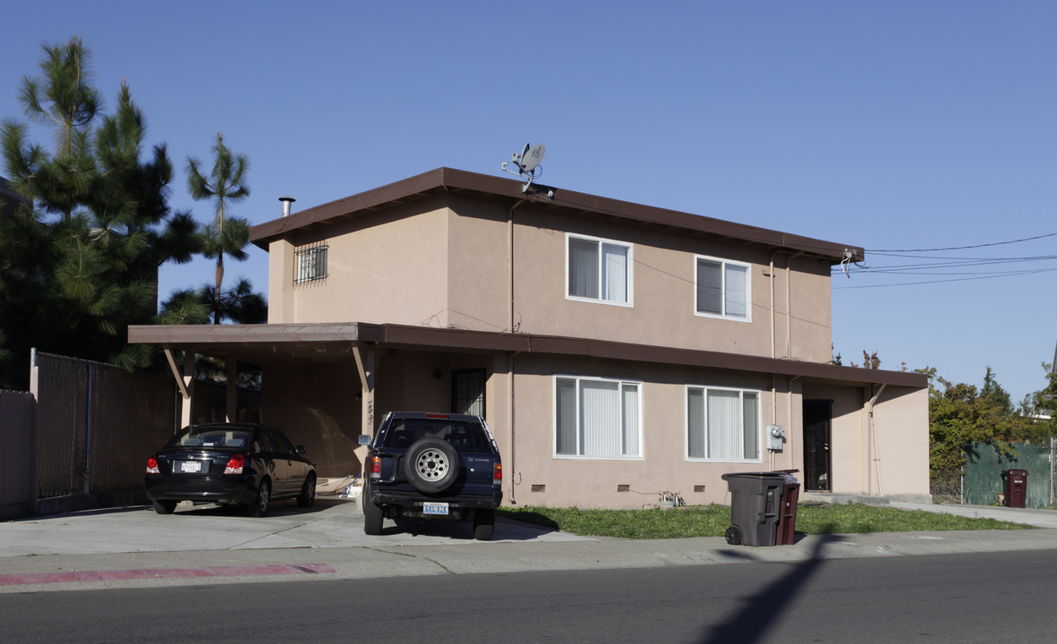 14893-14895 Bancroft Ave in San Leandro, CA - Building Photo