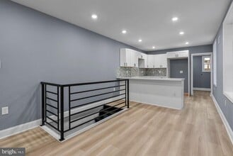 2513 W Oxford St in Philadelphia, PA - Building Photo - Building Photo