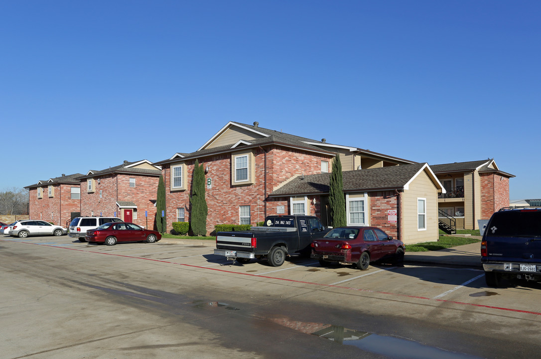 Elmwood Apartments in Little Elm, TX - Building Photo