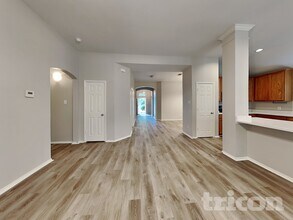 707 Fireberry Dr in Rockwall, TX - Foto de edificio - Building Photo