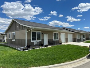 Home Run Patio Home Apartments in Billings, MT - Foto de edificio - Building Photo