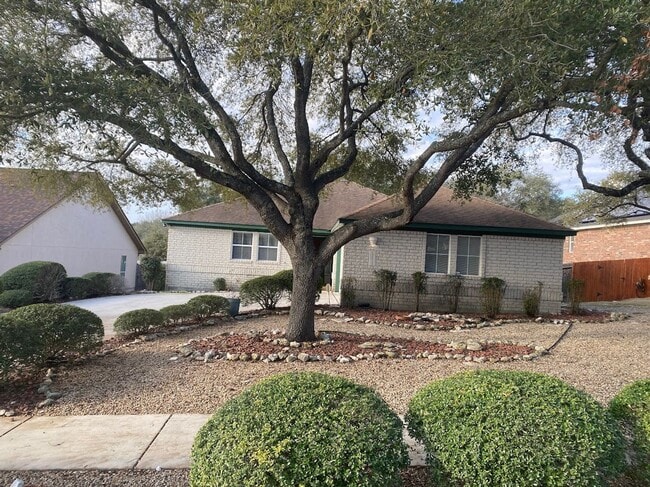 13515 Demeter in Universal City, TX - Building Photo - Building Photo