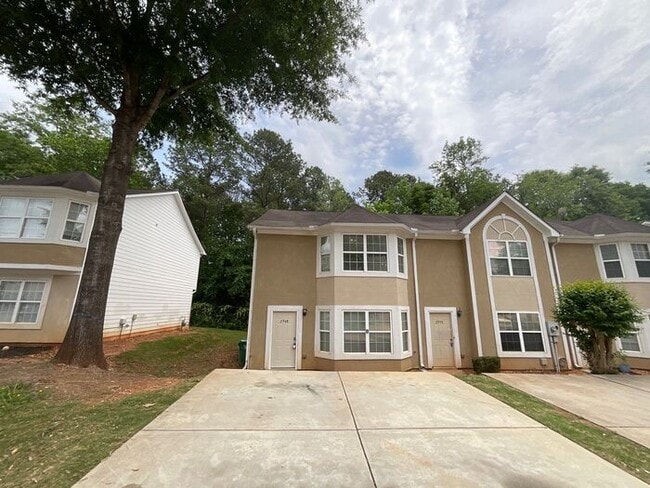 2948 Fields Dr in Stonecrest, GA - Building Photo - Building Photo