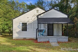684 Central Ave in Macon, GA - Building Photo