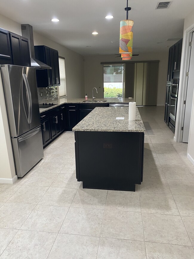 5115 Flag St in Sarasota, FL - Building Photo - Building Photo