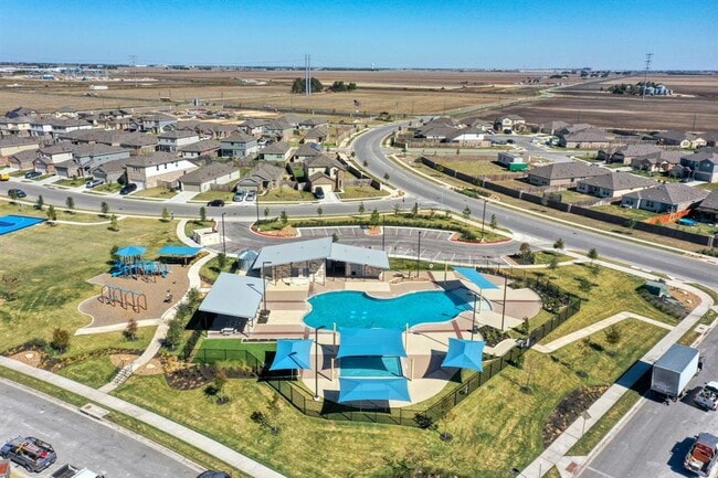 205 Arnage Dr in Hutto, TX - Building Photo - Building Photo