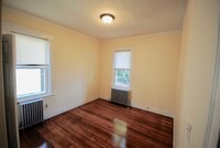 98 Montebello Rd, Unit 2 in Boston, MA - Building Photo - Building Photo