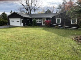 104 Terrace Cir in Syracuse, NY - Building Photo