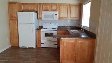 6417 Ridgewood Ave in Cocoa Beach, FL - Building Photo - Building Photo