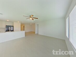 1636 Baugh St in McKinney, TX - Foto de edificio - Building Photo