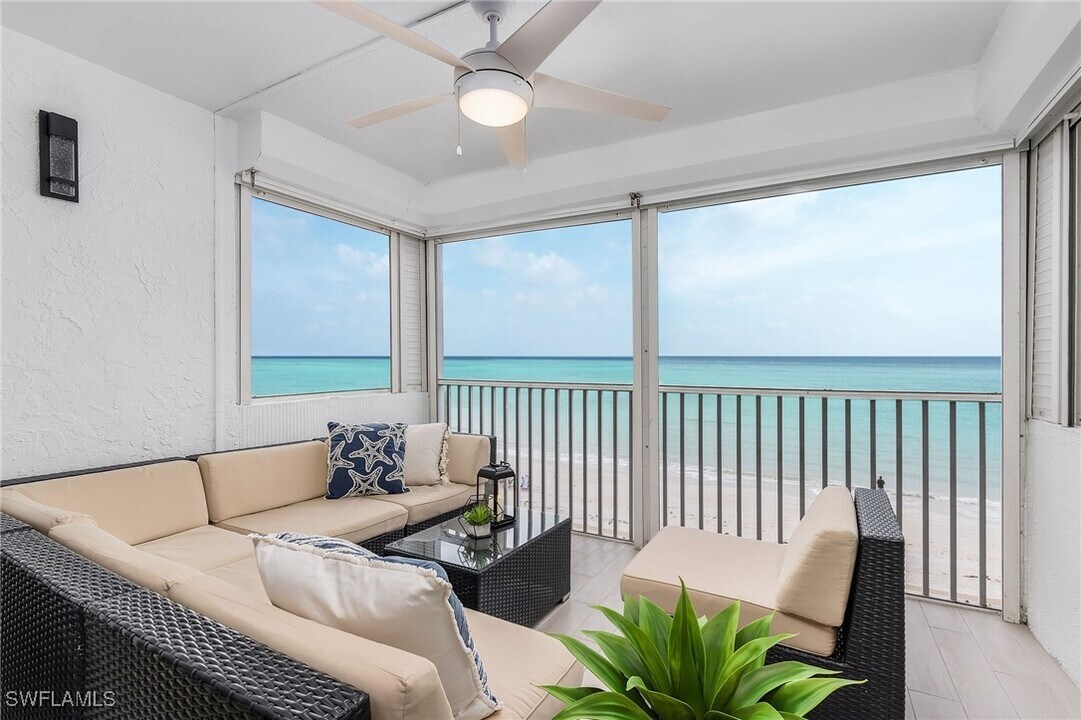 26340 Hickory Blvd in Bonita Springs, FL - Building Photo