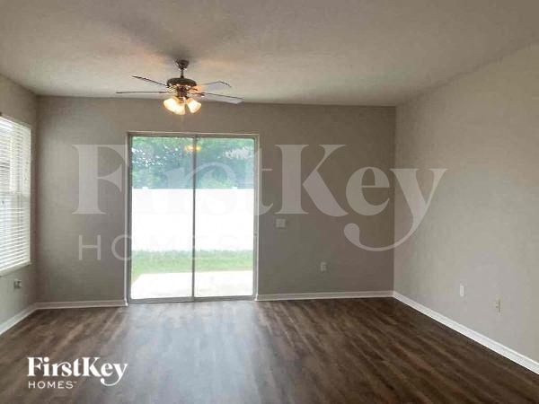 11634 Tangle Stone Dr in Gibsonton, FL - Building Photo - Building Photo
