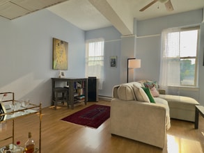 21 N Last Chance Gulch in Helena, MT - Building Photo - Building Photo