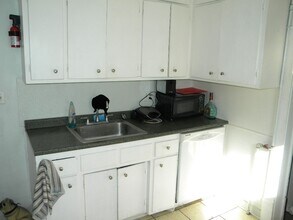 958 15th Ave SE in Minneapolis, MN - Building Photo - Building Photo