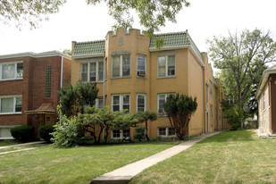 2730-2732 N Sayre Ave Apartments