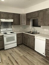 806 Meadow Ln in Fort Walton Beach, FL - Building Photo - Building Photo