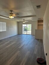 1936 Arkansas Ave in Bakersfield, CA - Building Photo - Building Photo