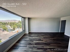 280 Island Ave in Reno, NV - Building Photo