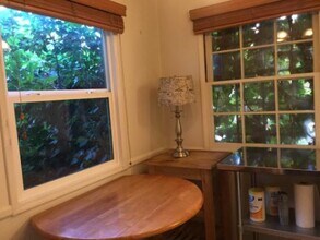 4927 Cahuenga Blvd in Los Angeles, CA - Building Photo - Building Photo