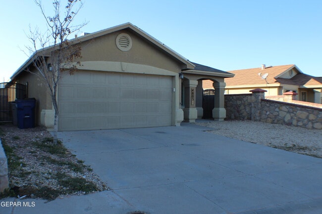 property at 4805 Ramon Vega