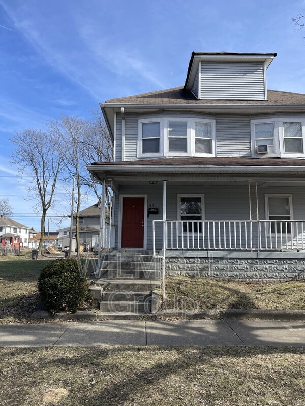 property at 37 N Randolph St