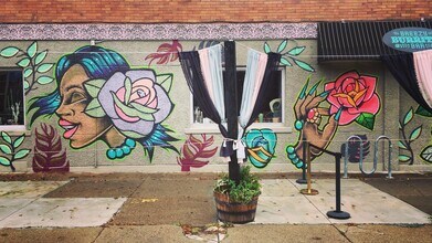 1000 Elmwood in Buffalo, NY - Building Photo - Building Photo