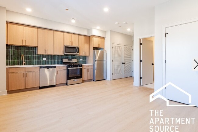 property at 4102 N Sheridan Rd