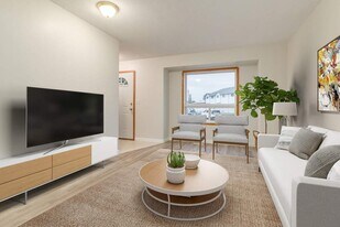 Halman Heights Townhomes in Red Deer, AB - Building Photo