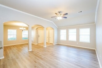 1710 Leafhopper Ln in Conroe, TX - Building Photo - Building Photo