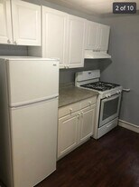 378 Riverway, Unit 1A in Boston, MA - Building Photo