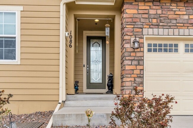 1086 McMurdo Cir in Castle Rock, CO - Building Photo - Building Photo