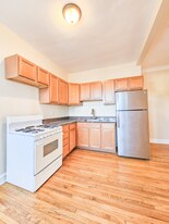 4715 Belmont, Unit 3 in Chicago, IL - Building Photo