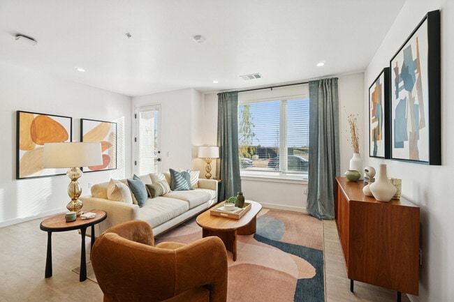 The Lindy in Oklahoma City, OK - Building Photo - Building Photo