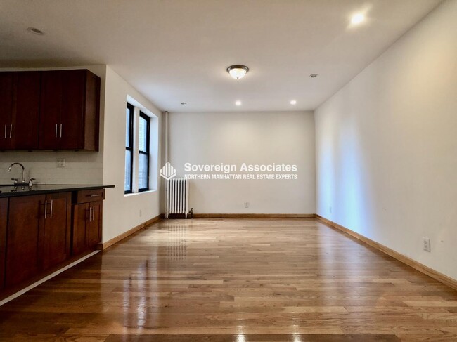 91 Fort Washington Ave in New York, NY - Building Photo - Building Photo