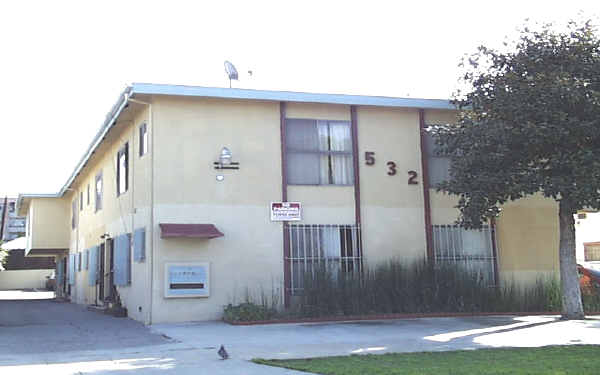 532 N Westmoreland Ave in Los Angeles, CA - Building Photo - Building Photo