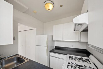 23 Water Grant St in Yonkers, NY - Foto de edificio - Building Photo