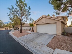 2521 Seascape Dr in Las Vegas, NV - Building Photo - Building Photo