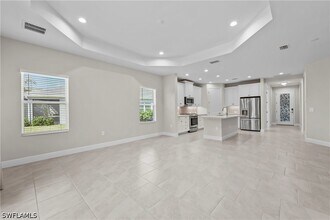 2373 Ariane Dr in Naples, FL - Building Photo - Building Photo