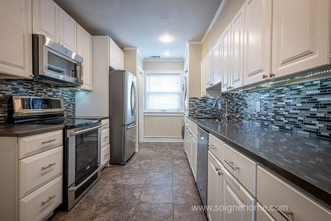 4813 Jarboe St in Kansas City, MO - Building Photo - Building Photo