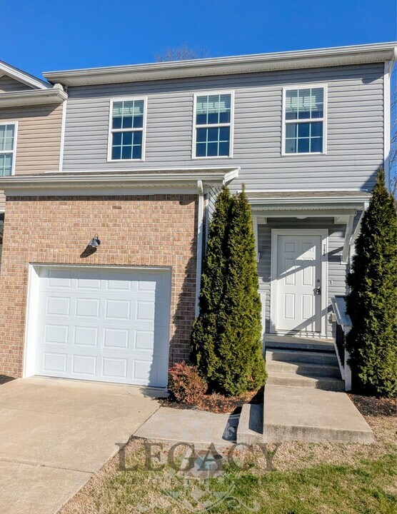 740 Pippin Dr in Nashville, TN - Building Photo