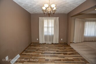 2521 Orchard Ln in Jefferson City, MO - Building Photo - Building Photo