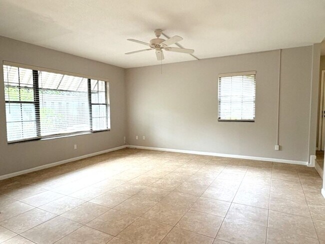4 Timberline Trail in Ormond Beach, FL - Building Photo - Building Photo