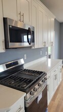 341 Cambridge St, Unit 2 in Cambridge, MA - Building Photo - Building Photo