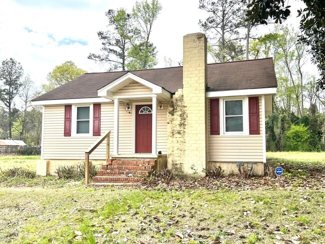 property at 881 Belvedere Clearwater Rd