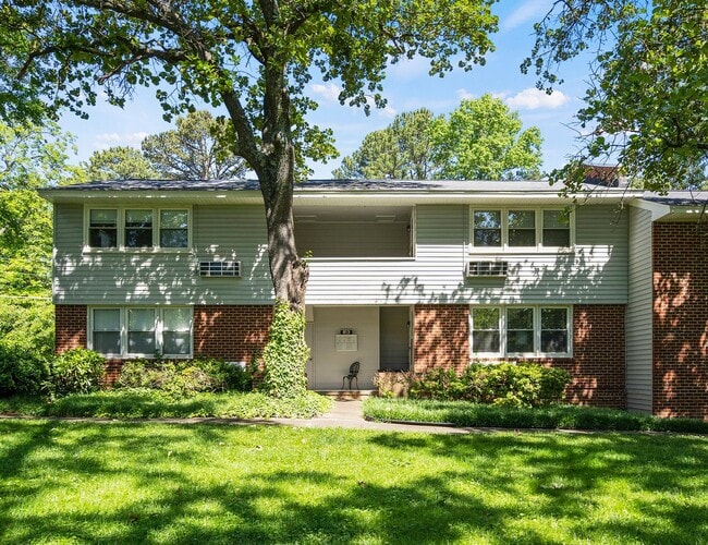 property at 813 Daniels St