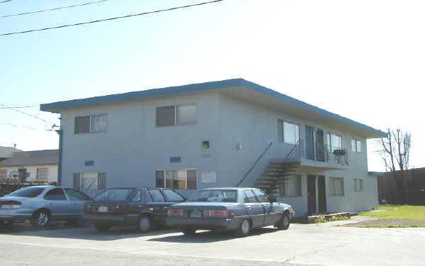 9309 Oscar Ave in Oakland, CA - Building Photo - Building Photo