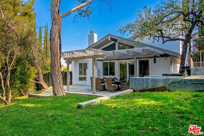 property at 3585 Alana Dr