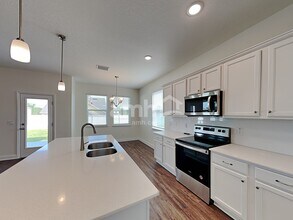 1108 Winter Stone St in Apopka, FL - Foto de edificio - Building Photo