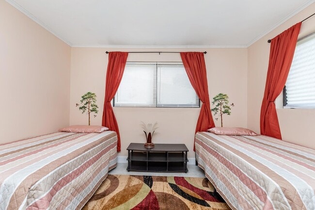property at 475 NE 113th St